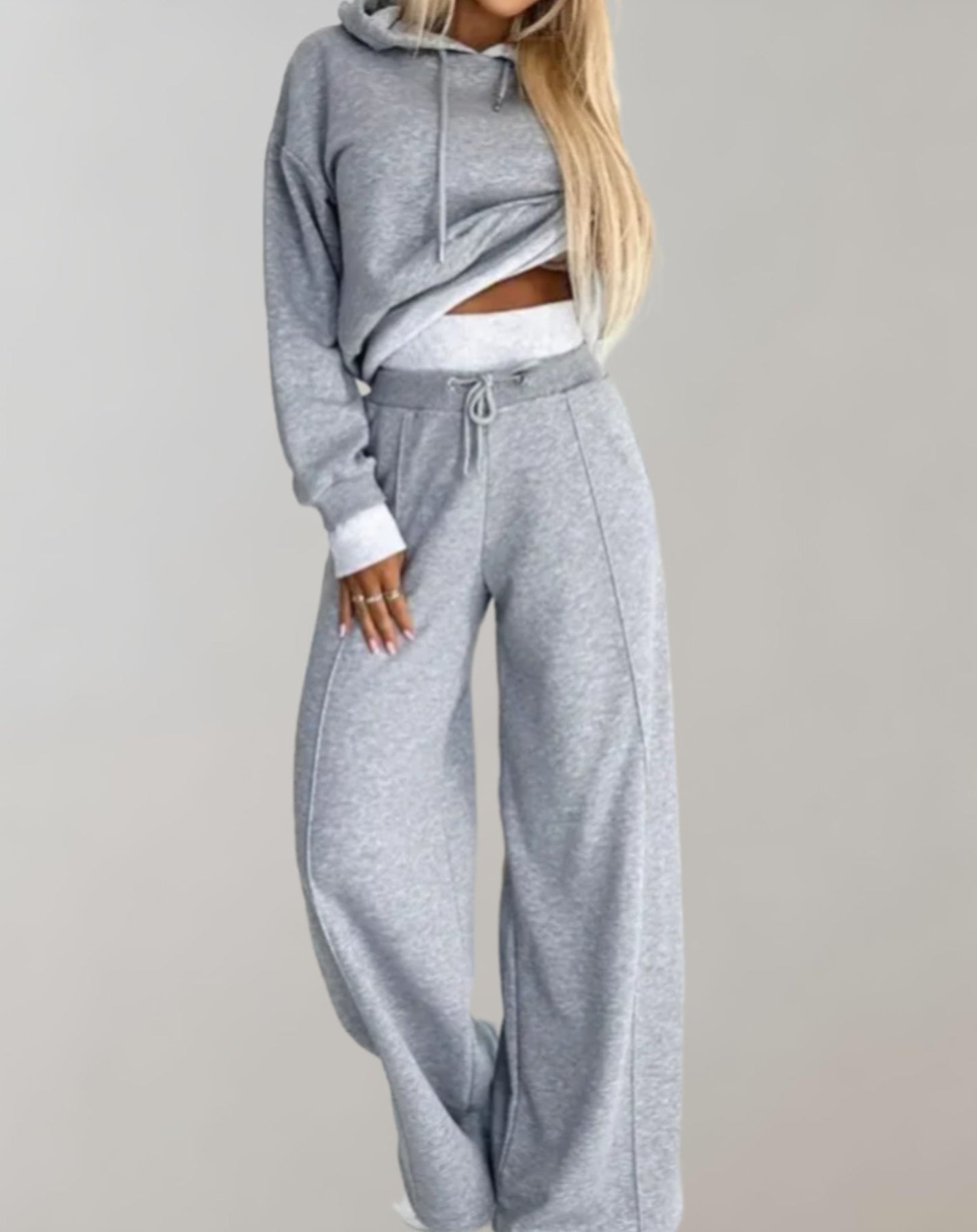 2-Piece Hoodie And Trousers Set - Modern Ladies Lounge Wear