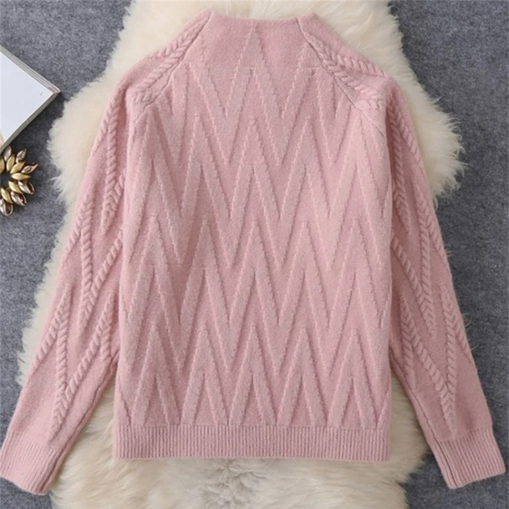 2-Piece Knitted Lounge Set - Stylish Ladies Sweater And Trousers Ensemble