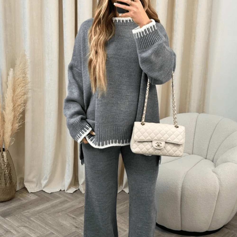 2-Piece Lounge Set - Cozy Knitted Ladies Outfit