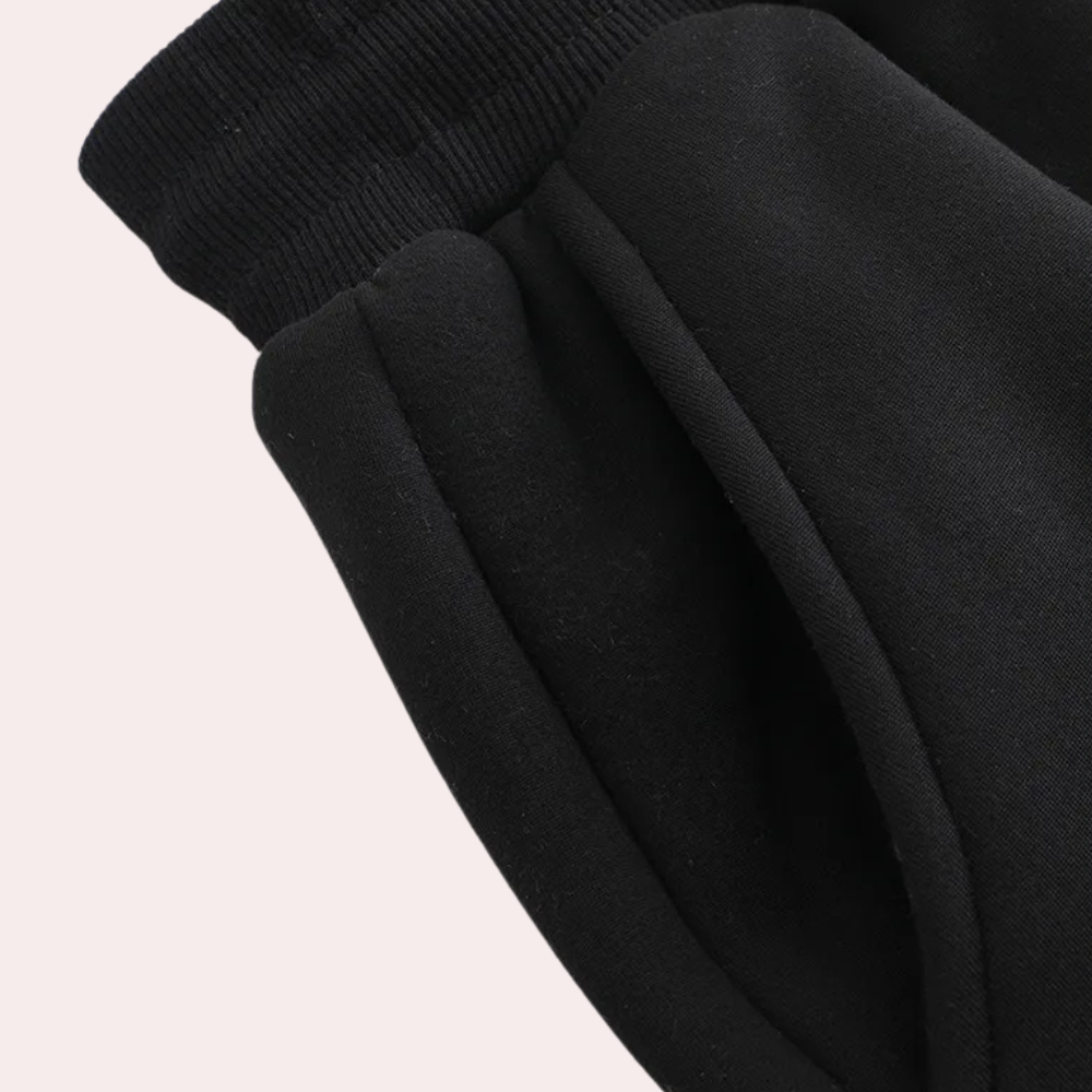 2-piece loungewear set - soft ladies fleece sweatshirt and joggers
