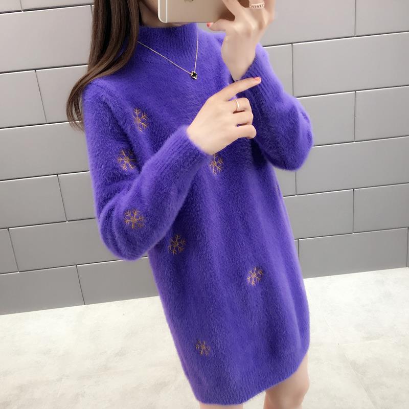Chic Long Sleeve Ladies Knitted Sweater Dress - With Embroidered Detailing