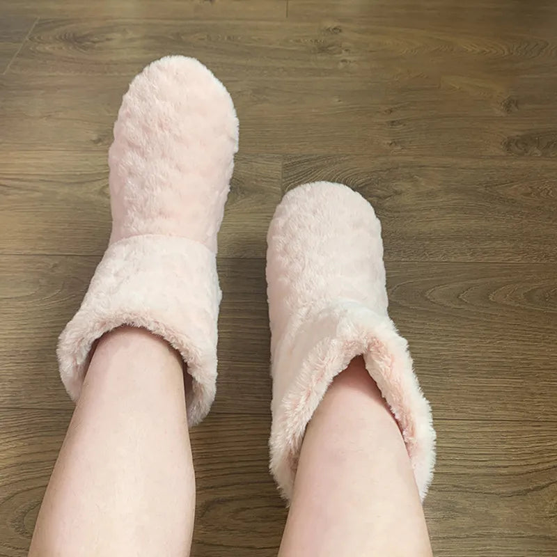 Ladies plush house boots - cosy faux fur slipper socks