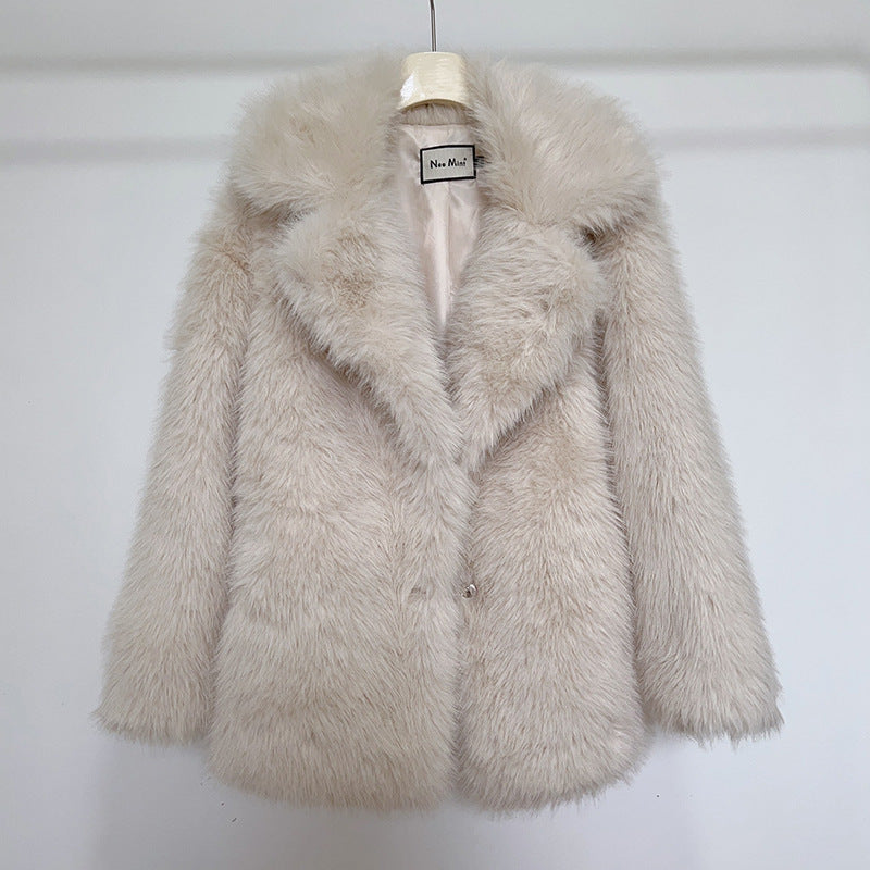 Luxe faux fur short coat - elegant ladies winter outerwear