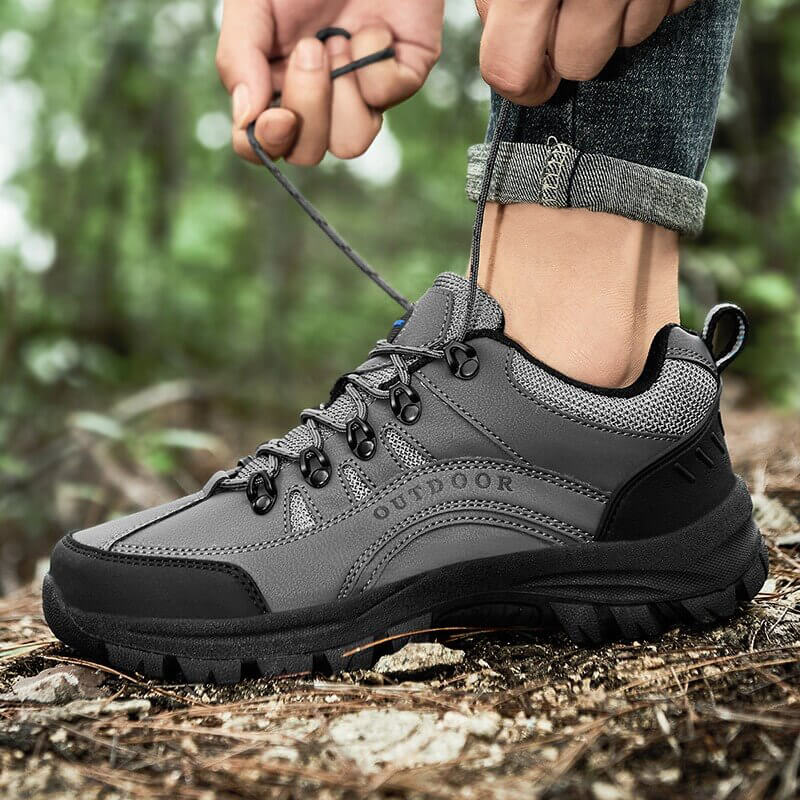 Outdoor Walking Shoes - Ladies Hiking Trainers