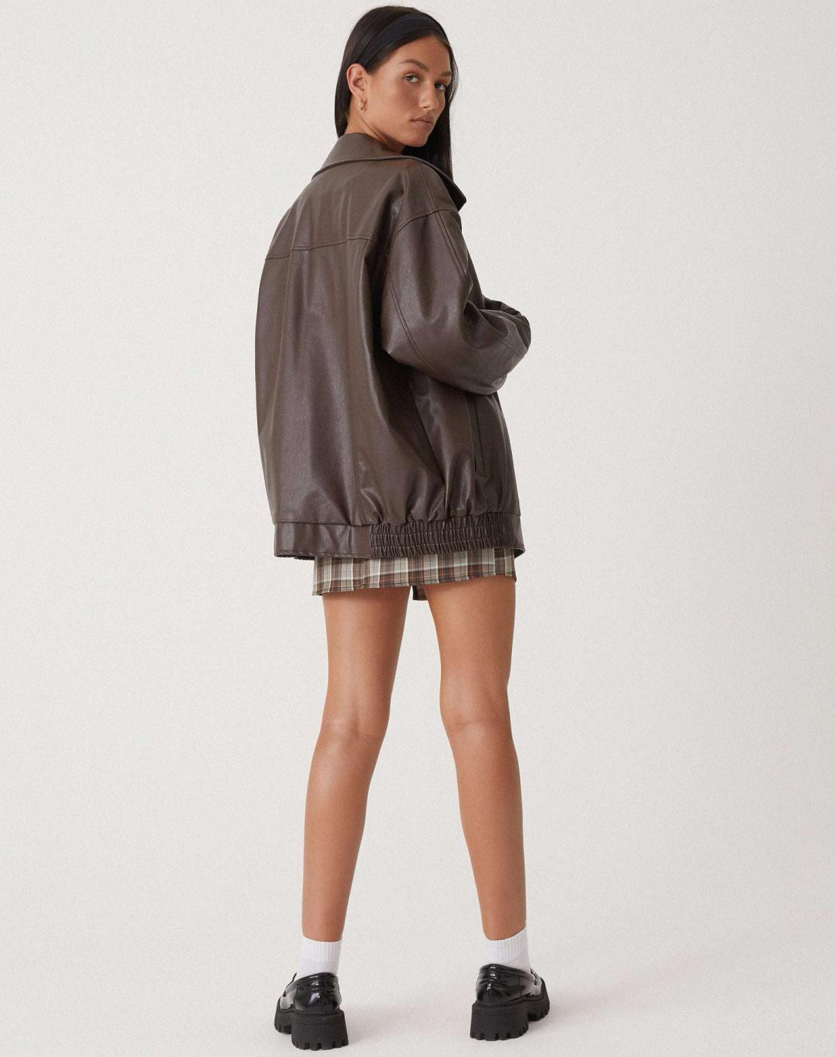 Oversized leather jacket - stylish ladies outerwear