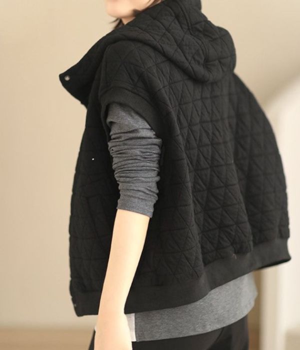 Quilted Body Warmer - Contemporary Women'S Sleeveless Jacket