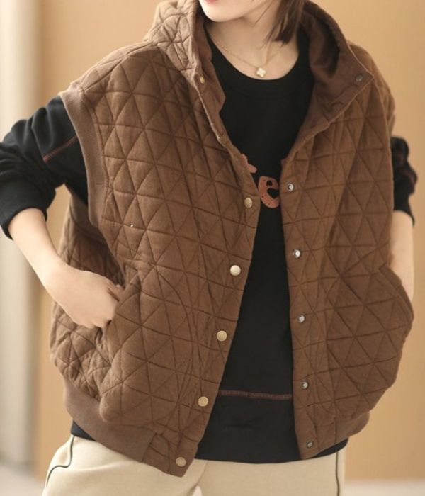 Quilted Body Warmer - Contemporary Women'S Sleeveless Jacket