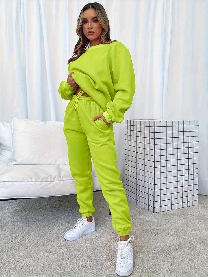 2-Piece Lounge Set - Cozy Ladies Sweatshirt And Joggers