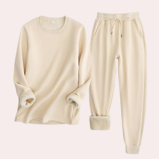 2-piece loungewear set - soft ladies fleece sweatshirt and joggers