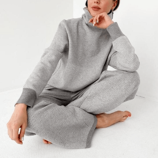2-Piece Loungewear Set - Stylish Grey Knit Outfit For Ladies