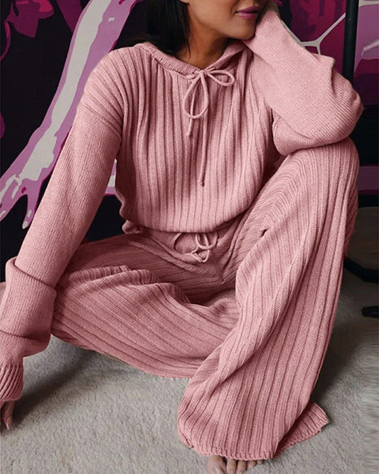 2-Piece Ribbed Loungewear Set - Stylish Ladies Hoodie And Trousers