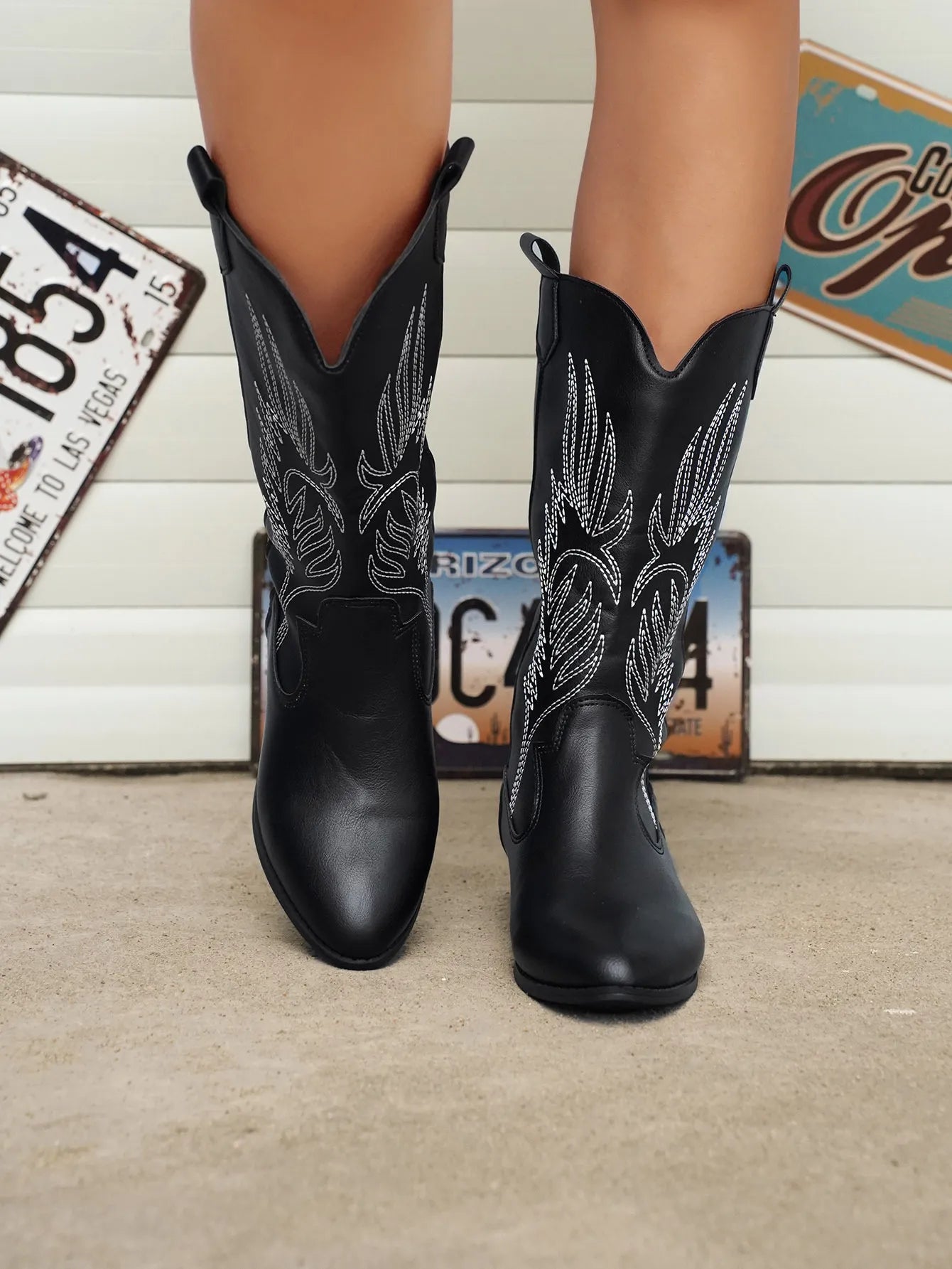 Cowboy Boots - Stylish Ladies Pu Leather Footwear With Soft Lining