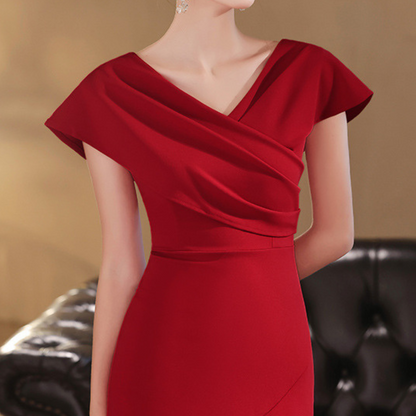 Elegant Red Dress - Chic Ladies Evening Gown