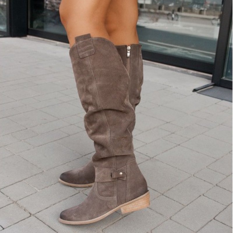 Knee-High Suede Boots - Stylish Brown Ladies Fashion Boots