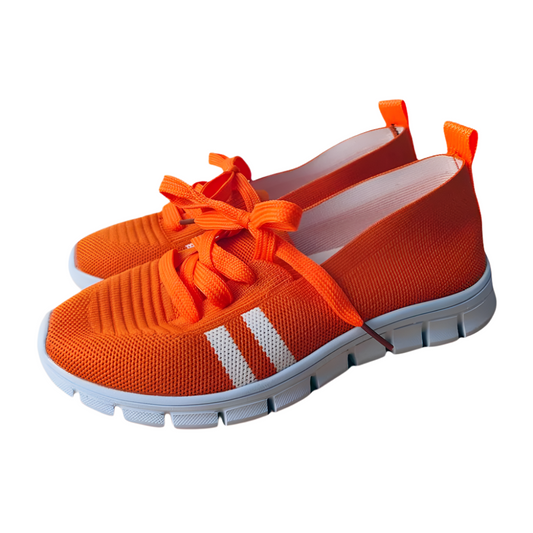 Ladies Airy Lace-Up Shoes - Chic Lightweight Trainers