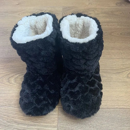 Ladies plush house boots - cosy faux fur slipper socks