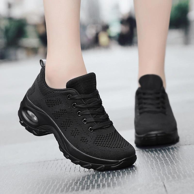 Ladies Sports Shoes - Breathable Athletic Trainers For Active Lifestyles