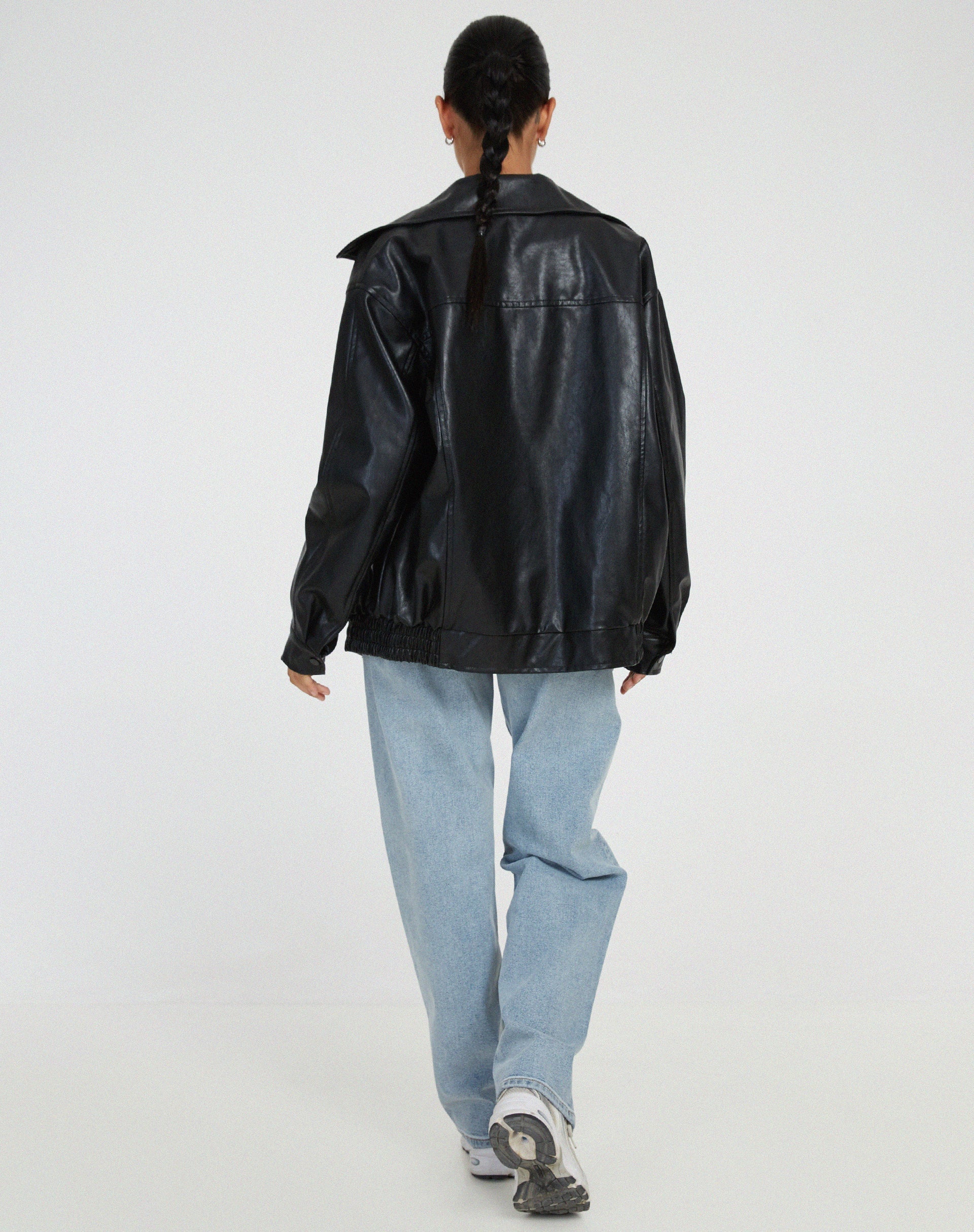 Oversized leather jacket - stylish ladies outerwear