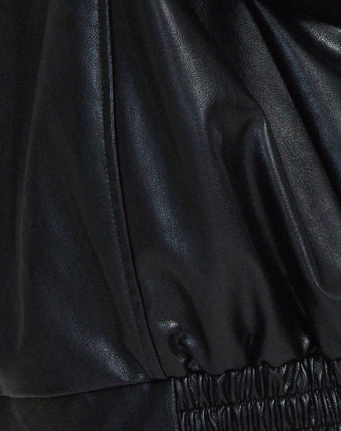 Oversized leather jacket - stylish ladies outerwear
