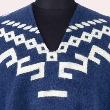 Poncho - Classic Winter Ladies Poncho With Geometric Design