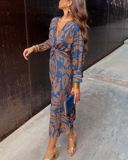 Sophisticated Midi Dress - Stylish Women'S Dress With Detailed Design