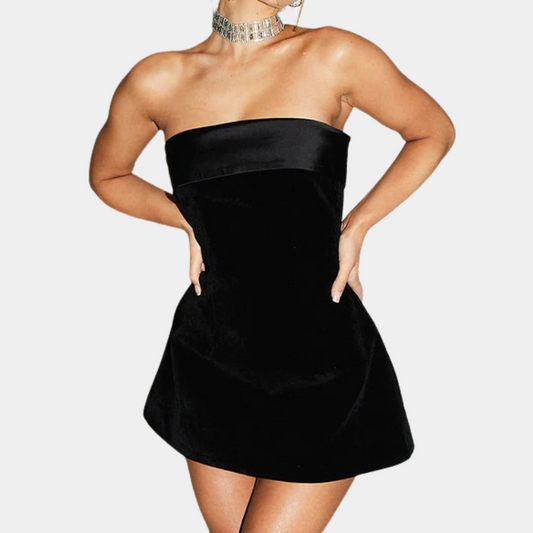Strapless Mini Dress - Luxurious Velvet Party Attire For Elegant Evenings