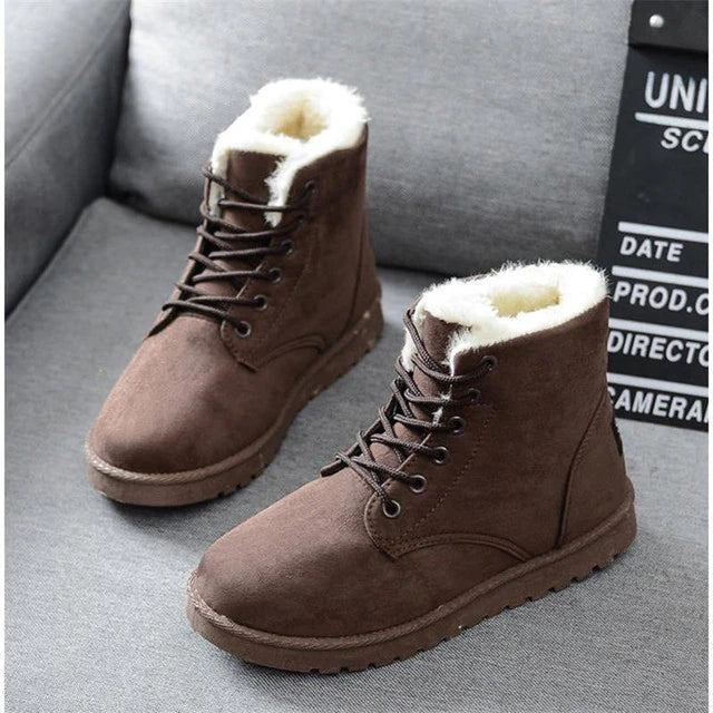 Winter boots - cosy lace-up ankle boots for ladies